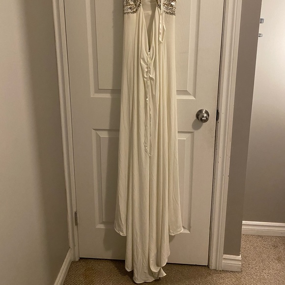 Dress - Picture 4 of 5